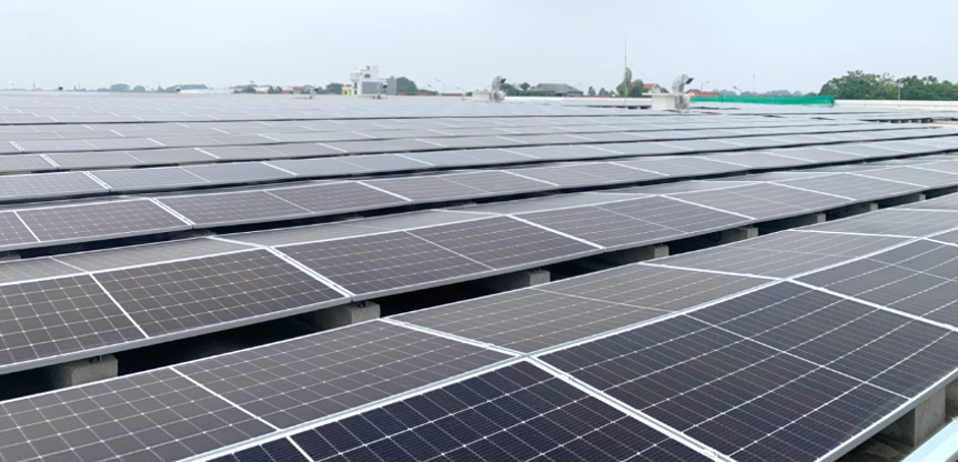 Rooftop photovoltaic system installation completed, AVC Vietnam Manufacturing Center starts generating solar power.